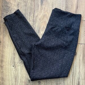 Women’s Athleta Capri Leggings